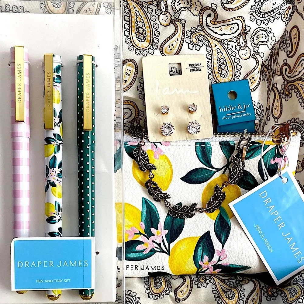 Draper James Yellow Lemon Floral Pencil Case & set of 3 pens! Also, FREE gift 💝